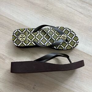 Tory Burch brown and green platform flip flops